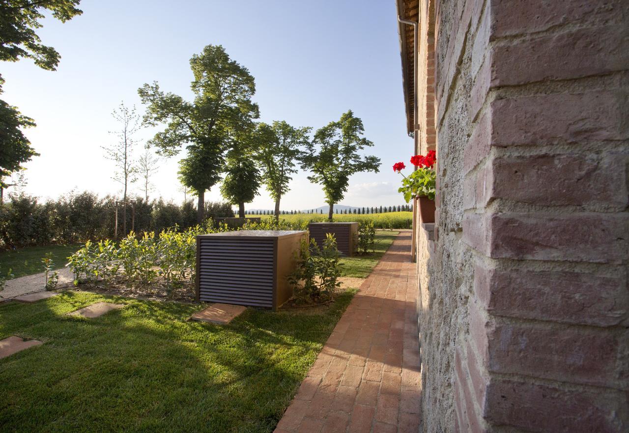Aparthotel Casale San Galgano Chiusdino Exterior foto