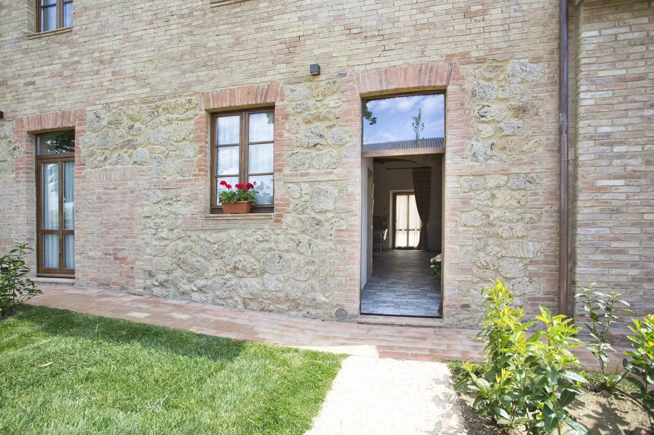 Aparthotel Casale San Galgano Chiusdino Exterior foto